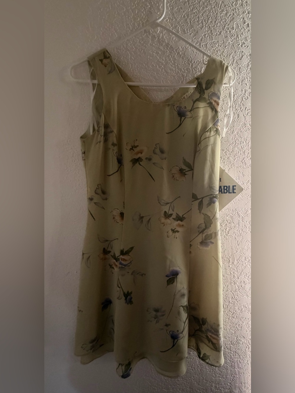 Dress Barn Pale Green Floral Sleeveless Mini Dress